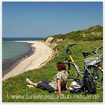 Idyllische Radwege an der Ostsee farhrrad, ostsee, strand
