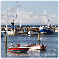 Im Hafen von Glowe hafen, glowe, ostsee, insel, ruegen