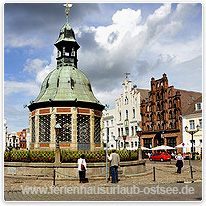 wismar, stadt, brunnen